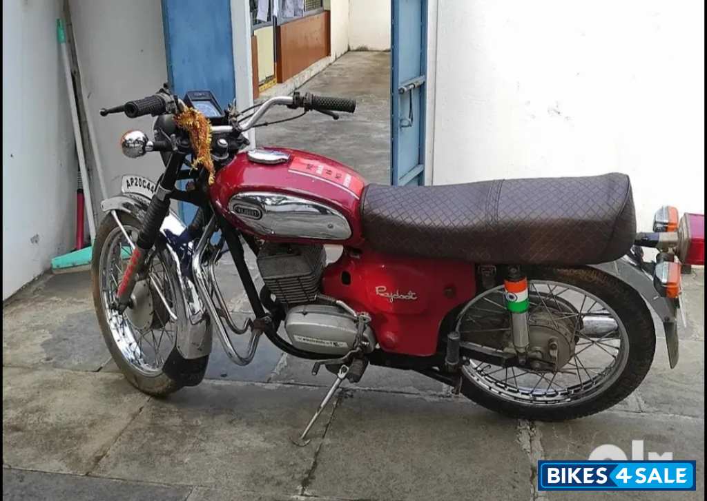 Red And Silver Yamaha Rajdoot
