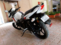 White TVS Apache RTR 160 BS VI