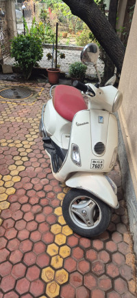 Vespa 125 2012 Model