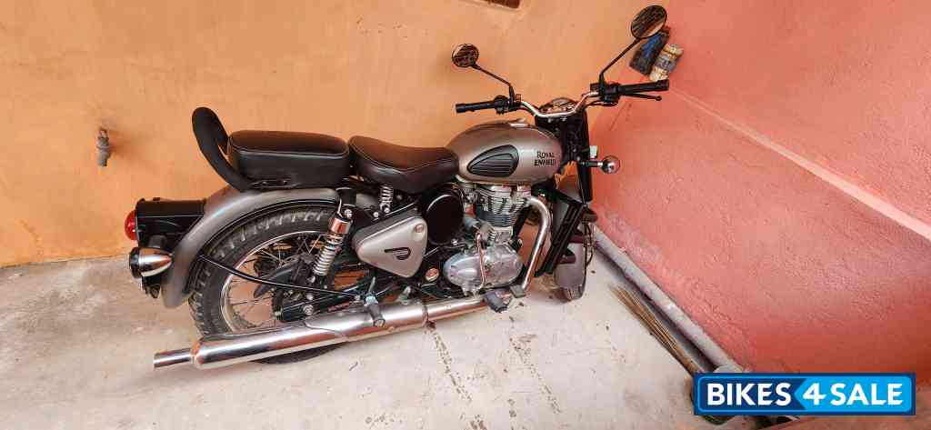 Royal Enfield Classic 350