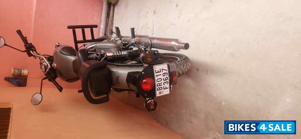 Royal Enfield Classic 350