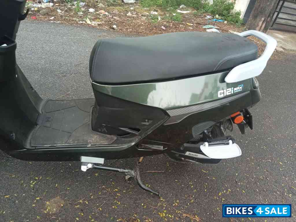 BGauss C12i Max BGauss C12i Max