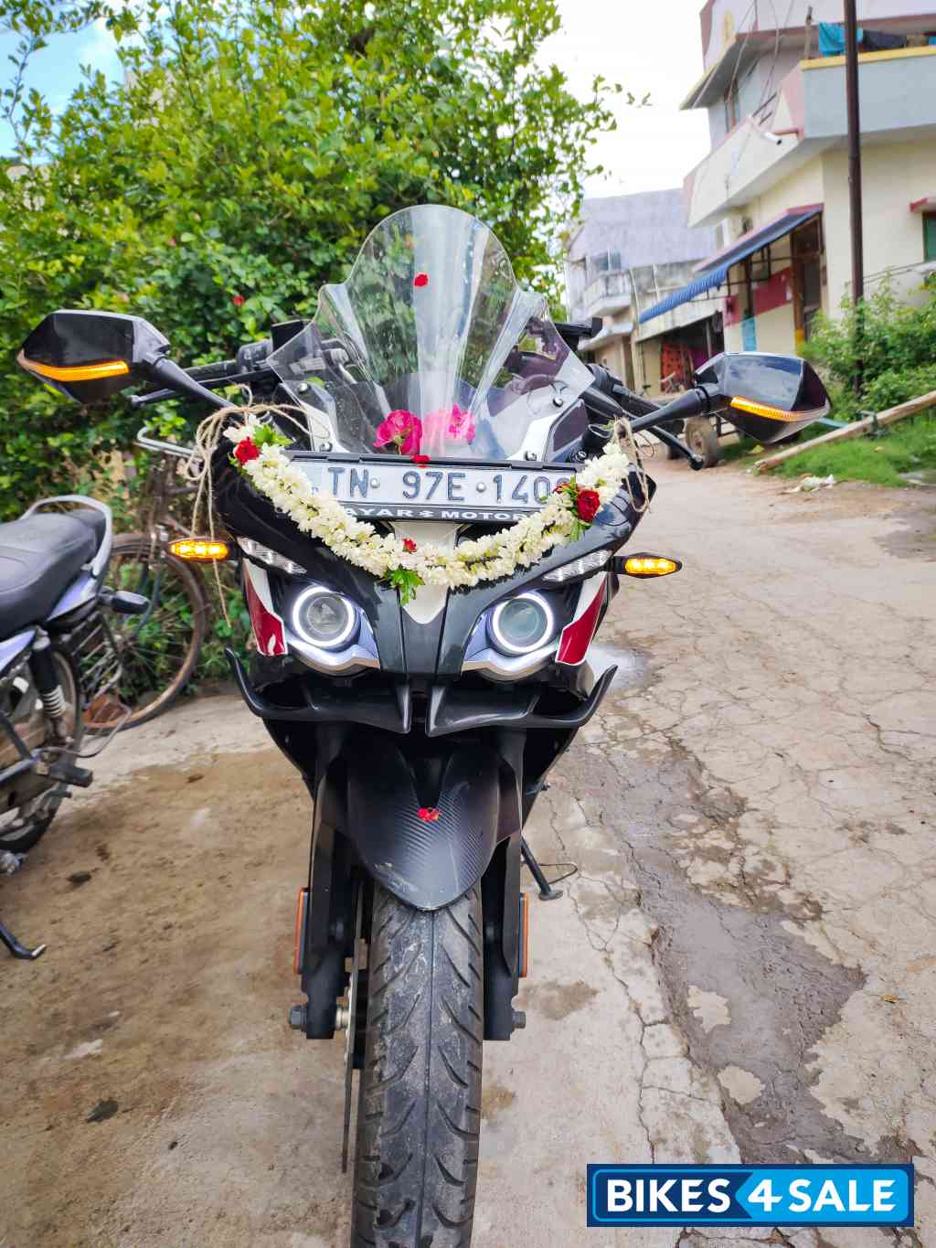 Bajaj Pulsar RS 200 BS6