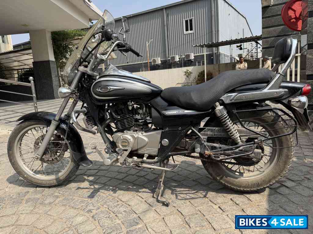 Bajaj Avenger Cruise 220