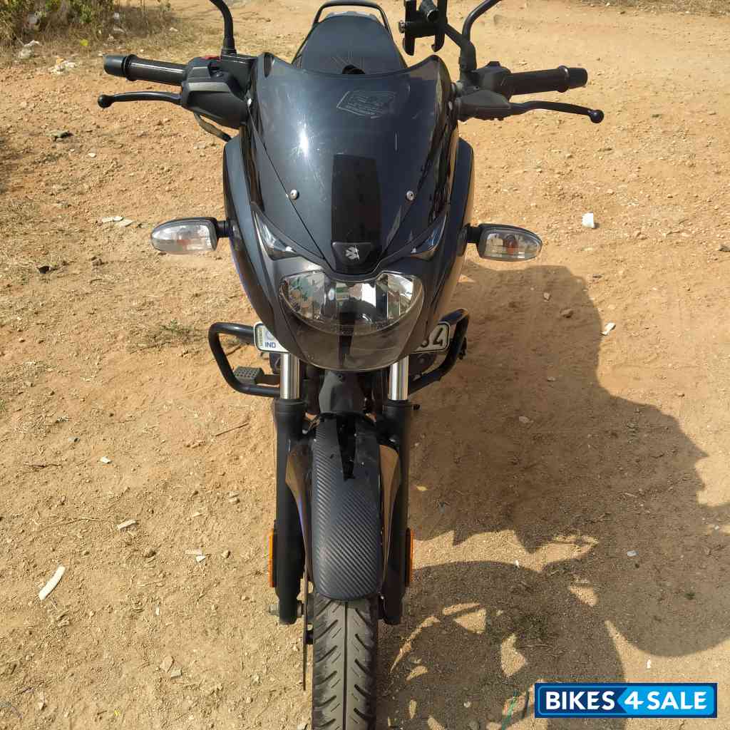 Blue Bajaj Pulsar 125 Carbon Fibre Disc Single Seat Blue Bajaj Pulsar 125 Carbon Fibre Disc Single Seat