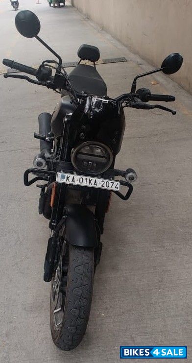 Black Harley Davidson X 440