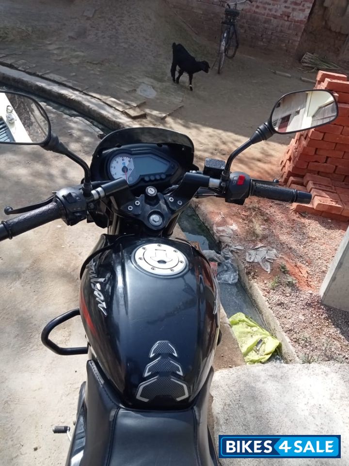 Bajaj Pulsar 150 BS6