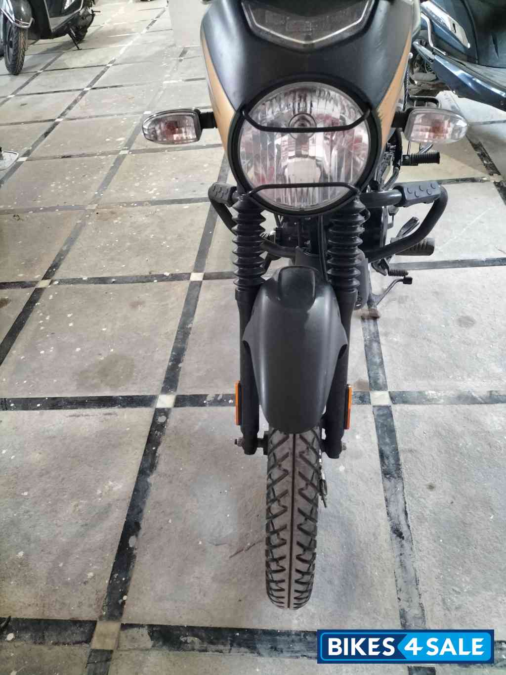 Matte Wild Green Bajaj CT110X
