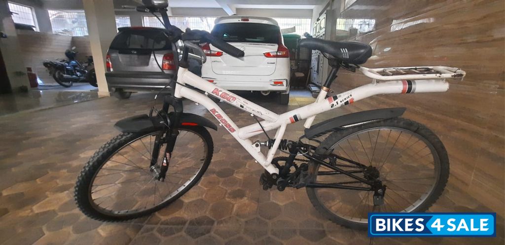 White Bicycle Kross