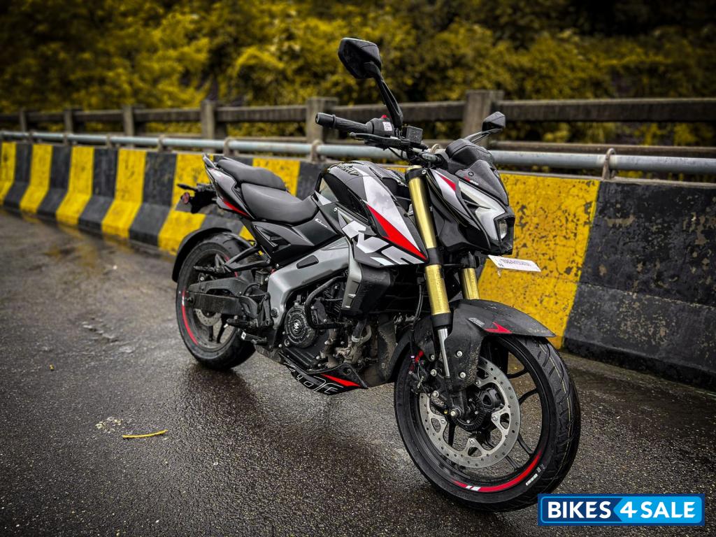 Bajaj Pulsar NS400Z