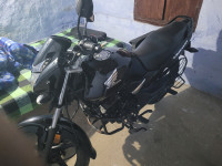 Pearl Igneous Black Honda Unicorn 160 BS6