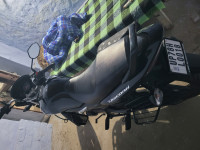 Pearl Igneous Black Honda Unicorn 160 BS6