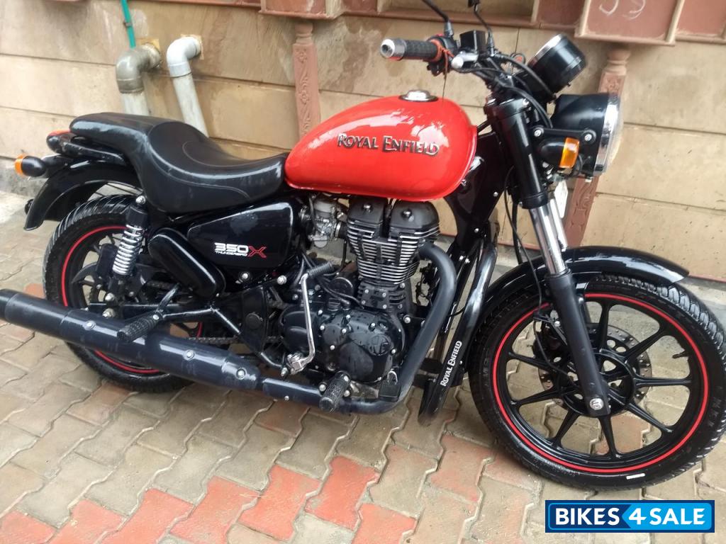 Red Royal Enfield Thunderbird X 350 Red Royal Enfield Thunderbird X 350