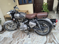 Gun Metal Gray Royal Enfield Classic 350 BS VI