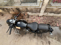 Black Royal Enfield Classic 350