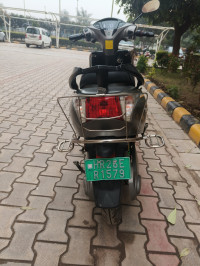 Hero Electric Optima HX