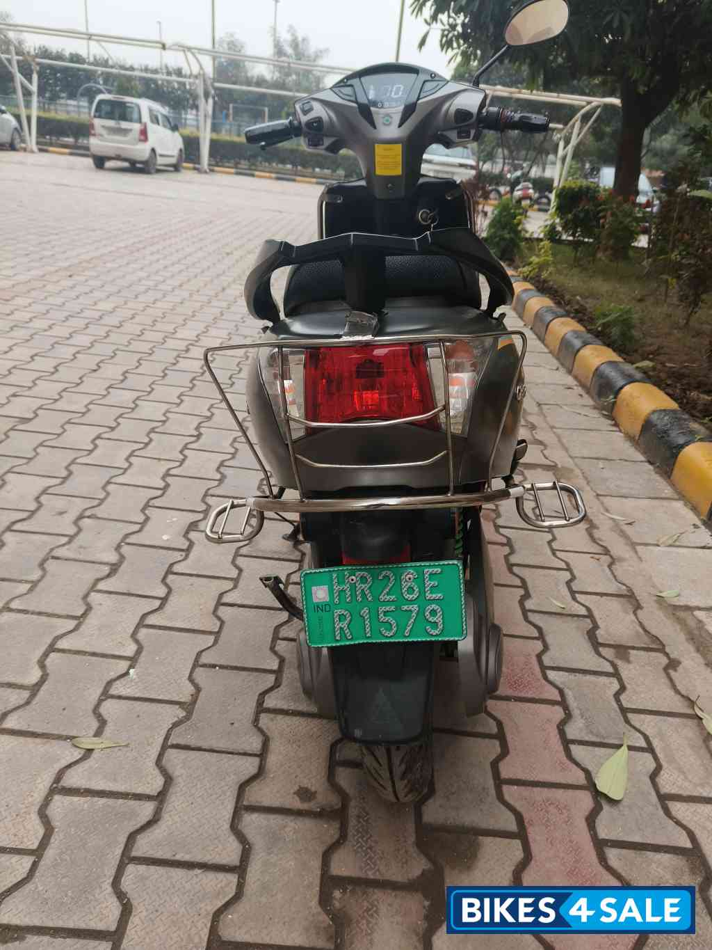 Hero Electric Optima HX