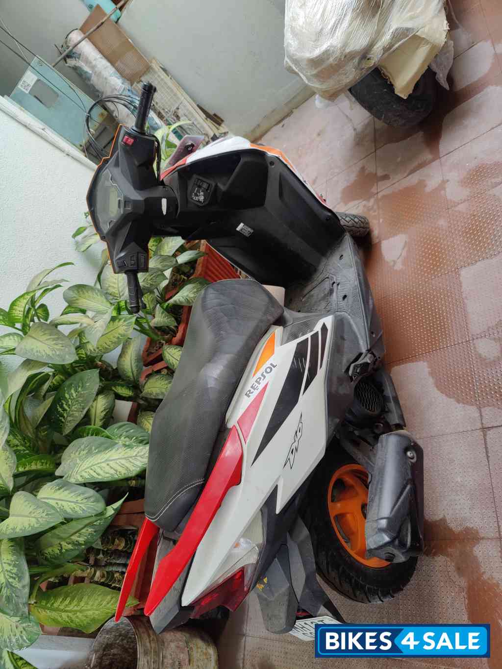 Honda Dio 125 Repsol Edition