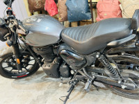 Royal Enfield Hunter 350 Metro