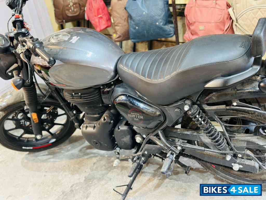 Royal Enfield Hunter 350 Metro