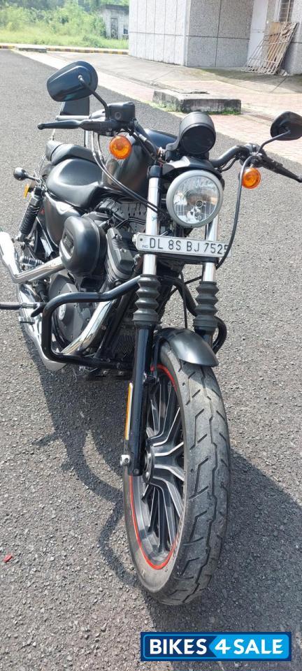 Harley Davidson Iron 883