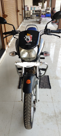 Hero HF Deluxe BS6 2020 Model