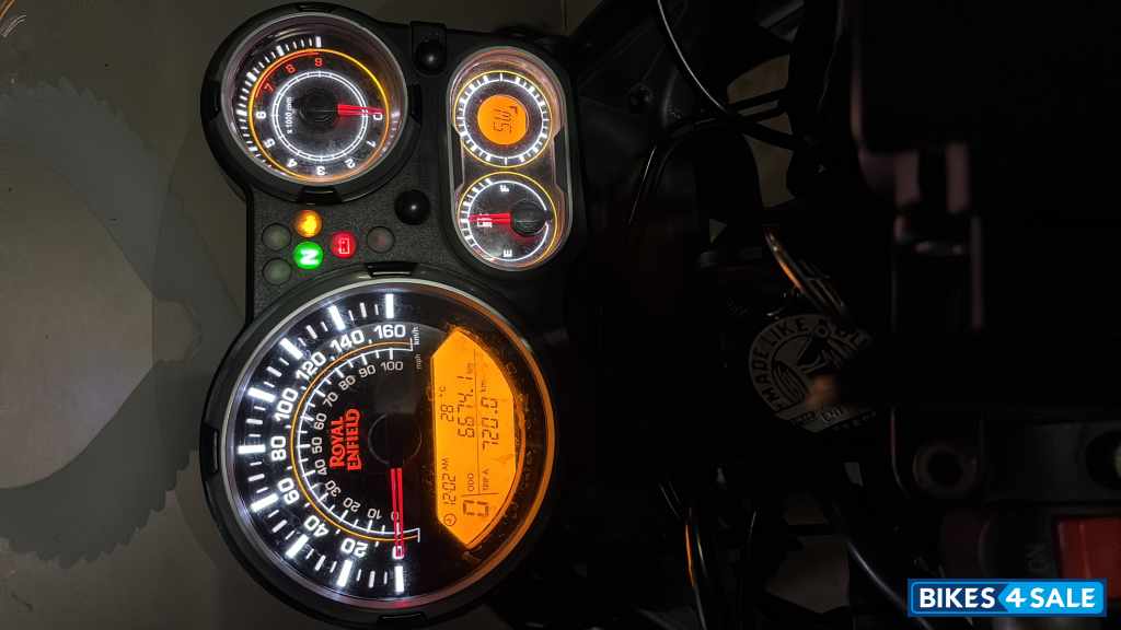 Snow White Royal Enfield Himalayan