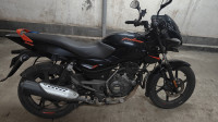Black Bajaj Pulsar 125 Neon BS6