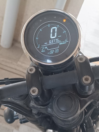 Jawa 42 Bobber Black Mirror