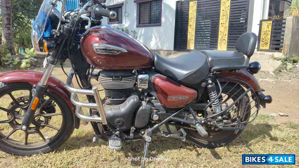 Royal Enfield Meteor 350 Stellar Royal Enfield Meteor 350 Stellar