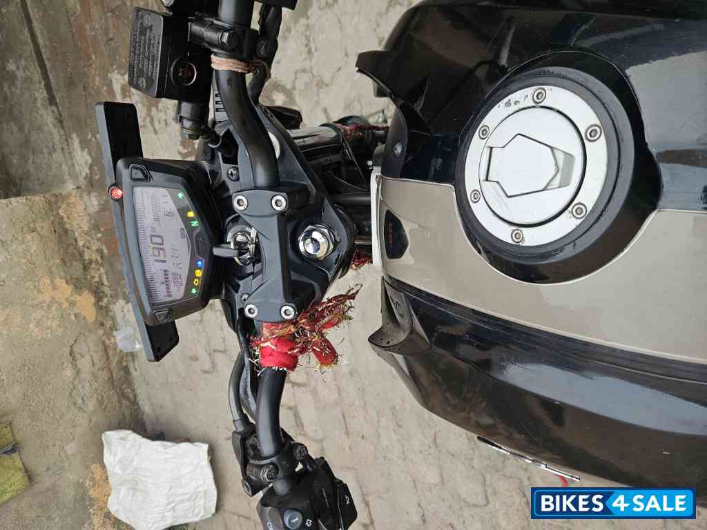 TVS Apache RTR 160 4V BS6