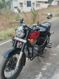 Royal Enfield Classic 350 Redditch Red