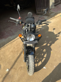 Black Royal Enfield Hunter 350 Metro