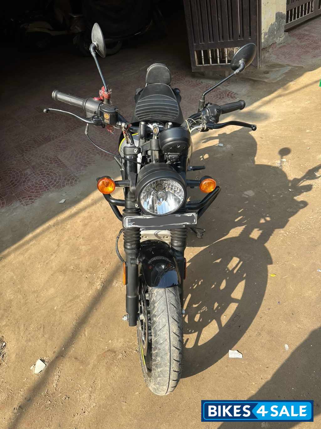 Black Royal Enfield Hunter 350 Metro