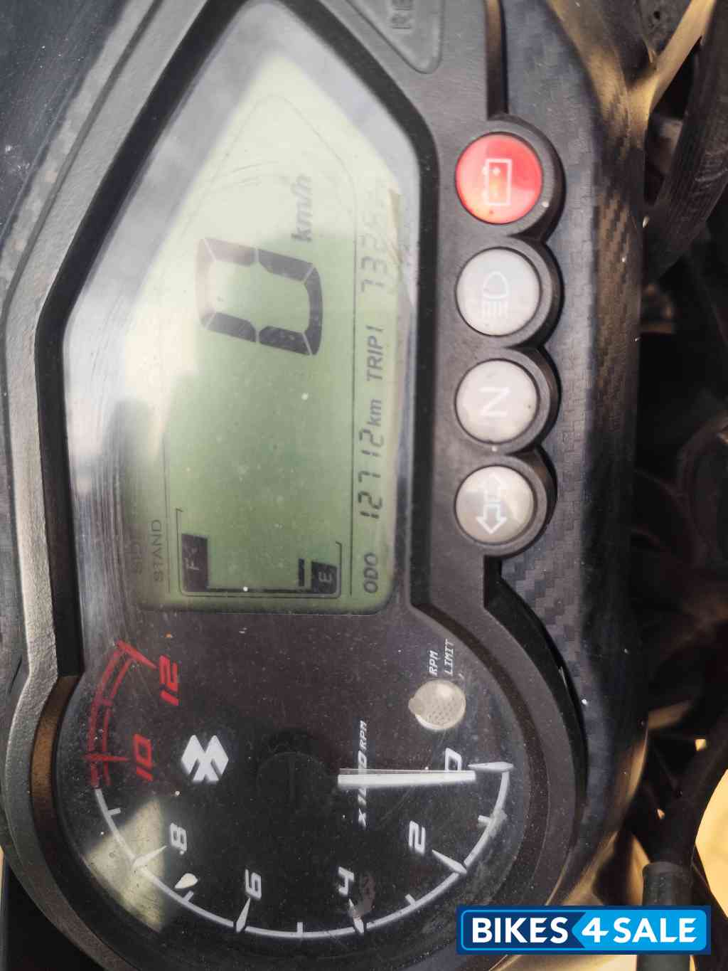 Black Bajaj Pulsar 125