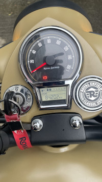 Storm Sand Royal Enfield Classic Desert Storm