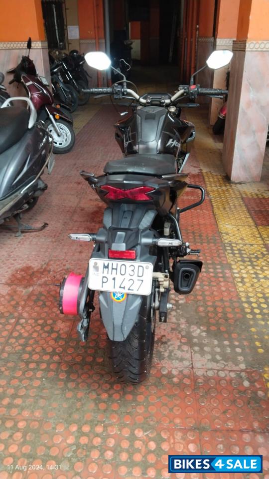 Pearl Igneous Black Honda Hornet 2.0