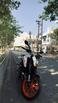 KTM Duke 200 ABS