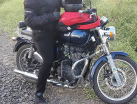 Marine Blue Royal Enfield Thunderbird