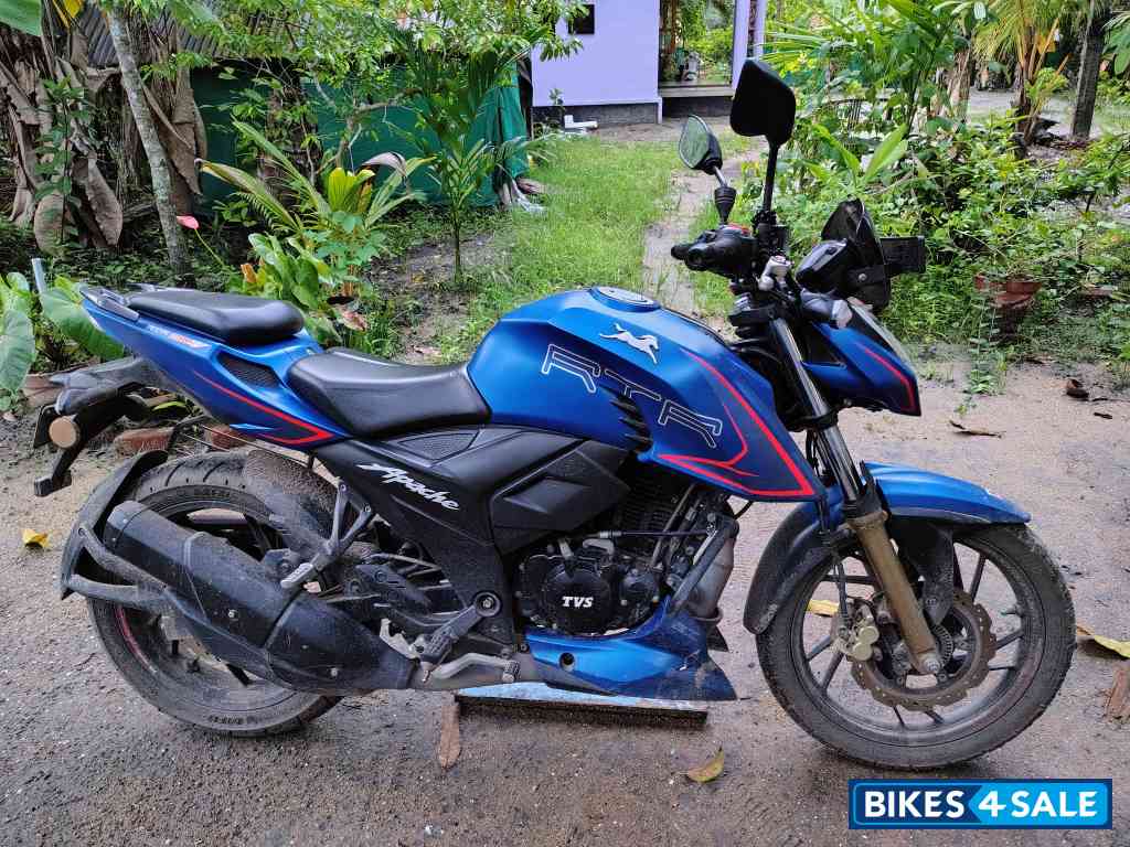 Blue TVS Apache RTR 200 4V ABS Race Edition 2.0