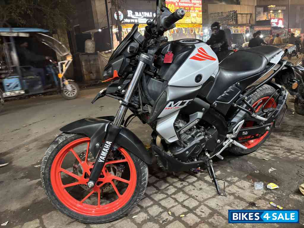 Yamaha MT-15