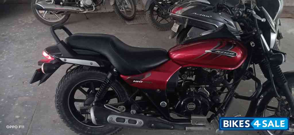 Spicy Red Bajaj Avenger Street 180 Spicy Red Bajaj Avenger Street 180