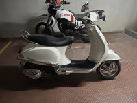 Vespa VXL 125