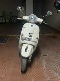 Vespa VXL 125