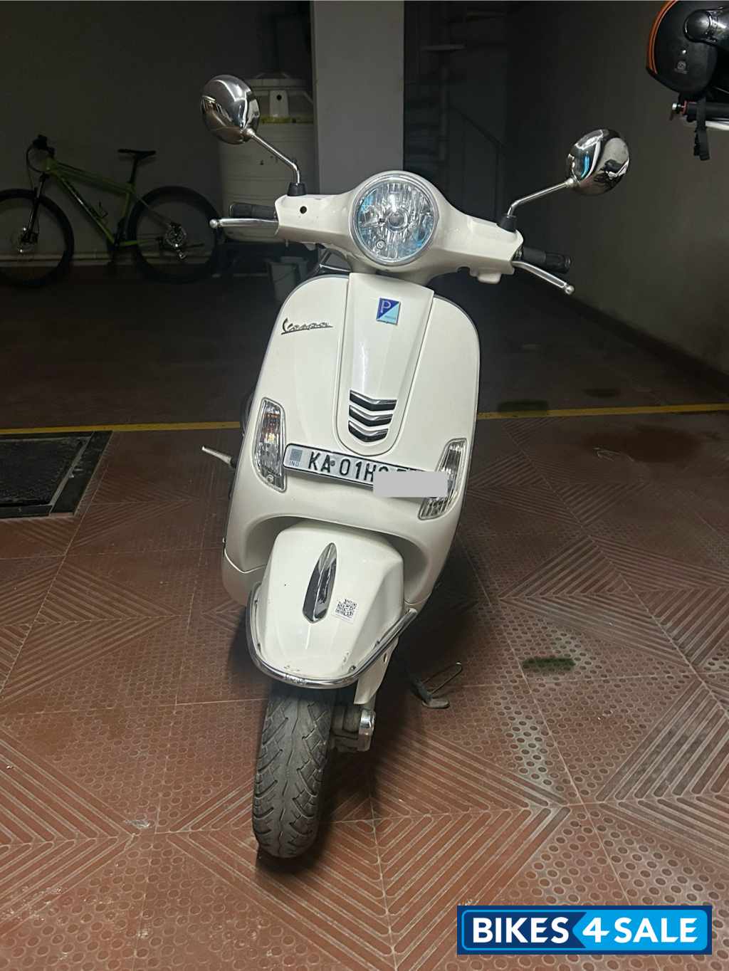 Vespa VXL 125