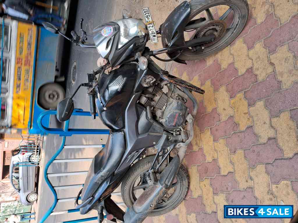 Black Honda CB Trigger