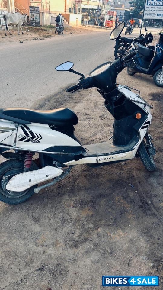 White Kinetic Green Zing HSS