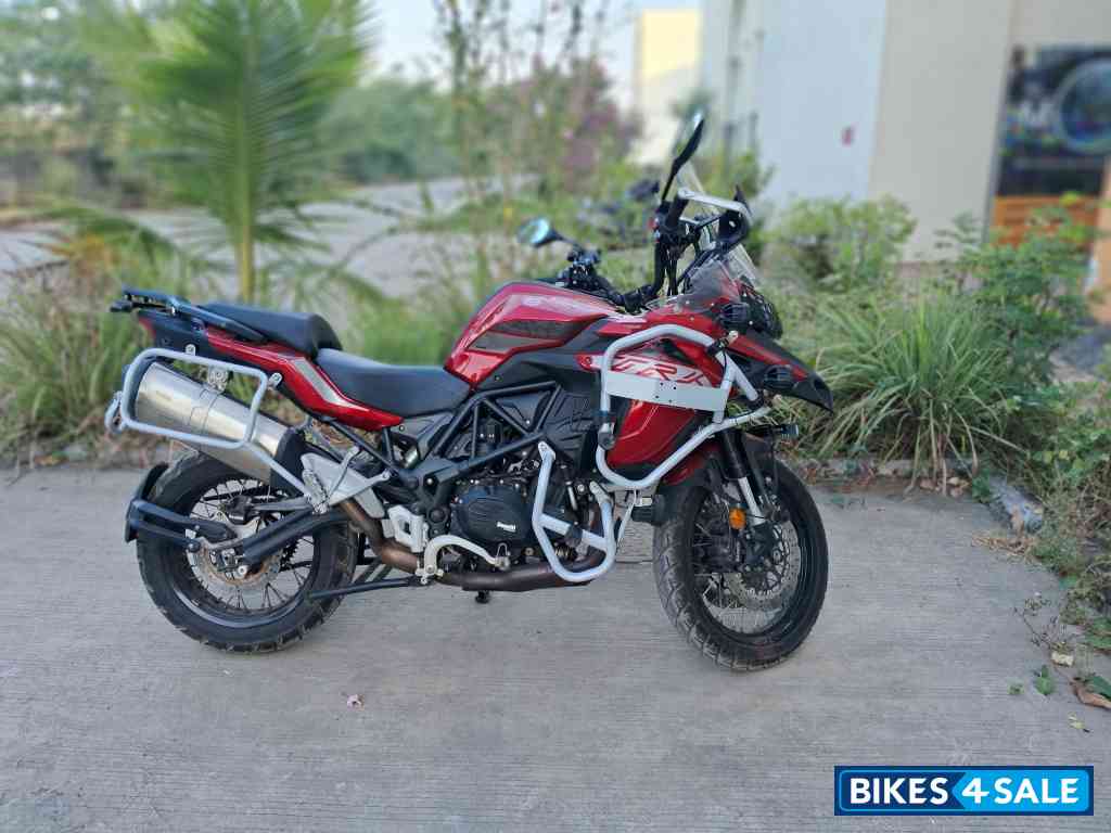 Benelli TRK 502X