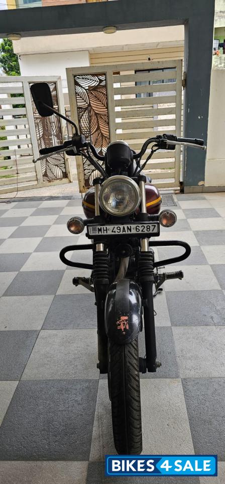 Maroon Bajaj Avenger Street 150