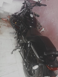 Bajaj Avenger Street 180